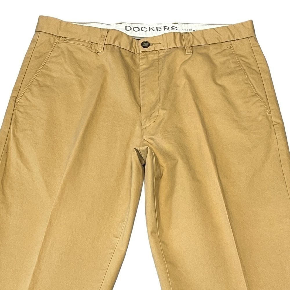 Men’s Dockers D3 Classic Fit Khaki Diem Pants. Mustard Size 36 x 29 #1032 - Picture 3 of 8